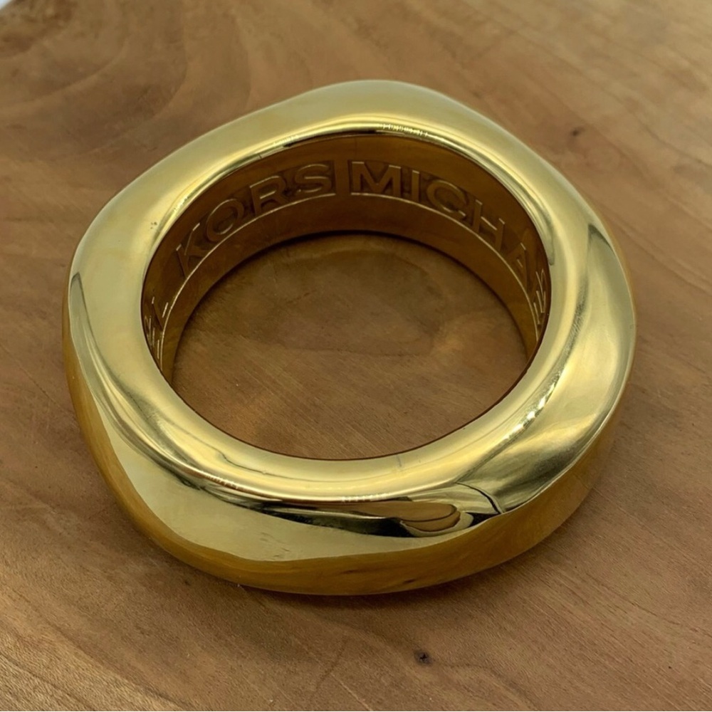 Michael Kors Chunky Gold Tone Bracelet